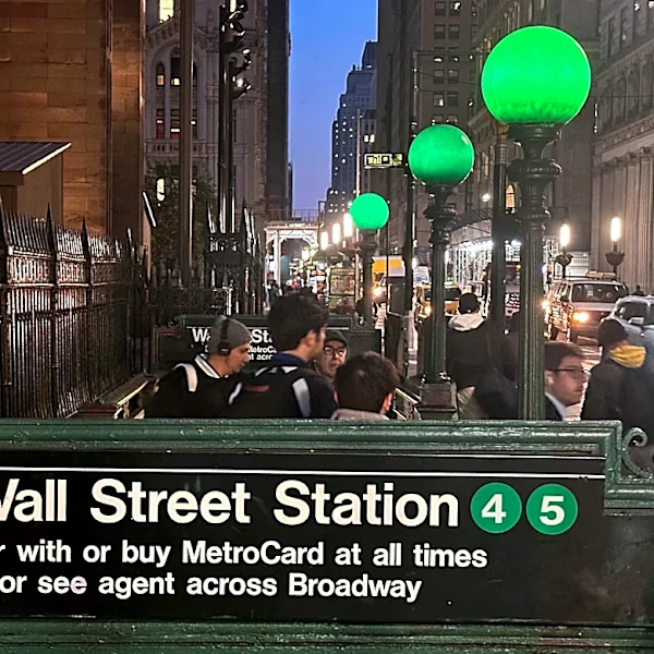 US stocks flirt with a record after oil prices ease