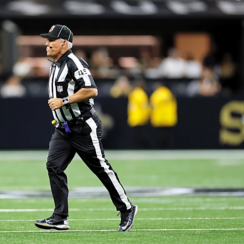 NFL Referees Association says it will challenge severity of suspensions of 2 officials