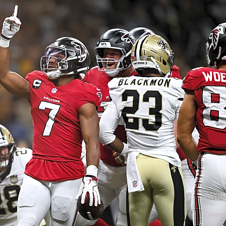 Bijan Robinson's big production and efficient play from Michael Penix Jr. sparks Falcons' turnaround