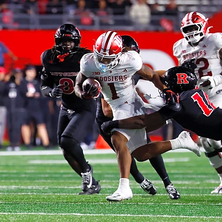 No. 7 Hoosiers' ground game remains Turbo-charged with 2-man rotation of Richard and Lee Beebe Jr.