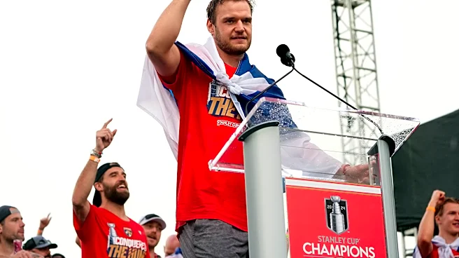 Florida captain Aleksander Barkov will not need surgery, out 6-8 weeks, Panthers say
