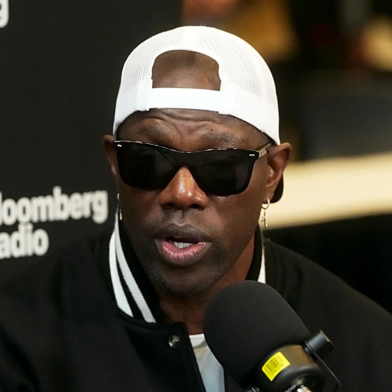 3 of Nolan Wells' friends sue NFL Hall of Famer Terrell Owens for defamation
