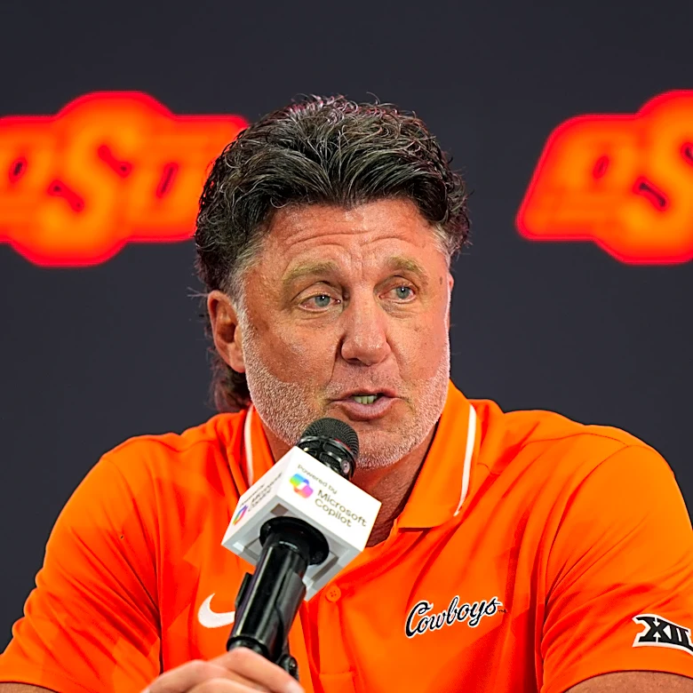 Former Oklahoma State coach Mike Gundy joins TNT as a guest analyst