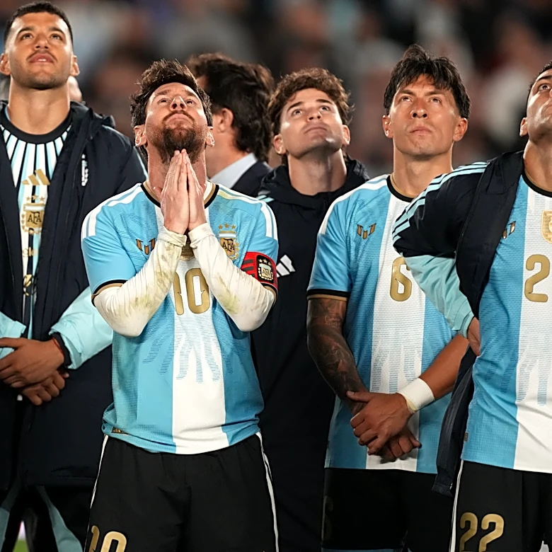Messi caps Argentina farewell with a penalty and 2 assists in a 3-0 win over Benin