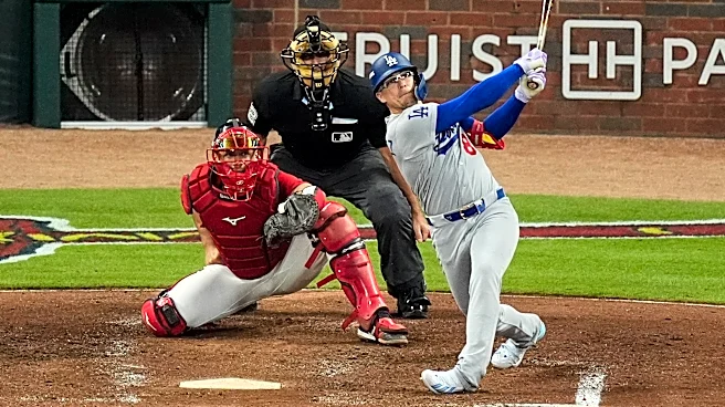 Kiké Hernández continues clutch postseason hitting for Dodgers with a 2-run homer off Chris Sale