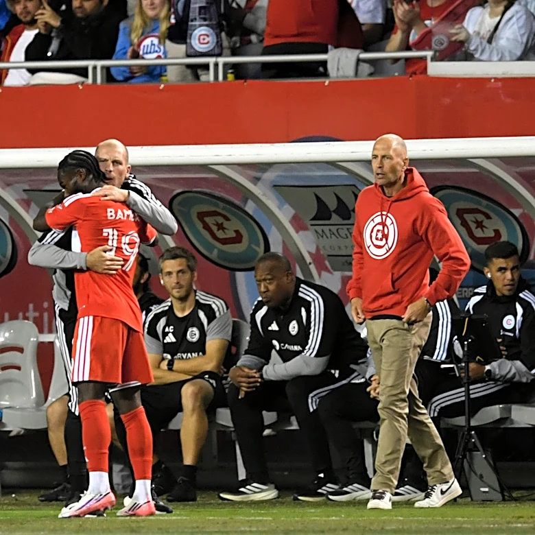 Fire beat the Whitecaps 3-1 in matchup of former Bayern Munich teammates Lewandowski and Müller
