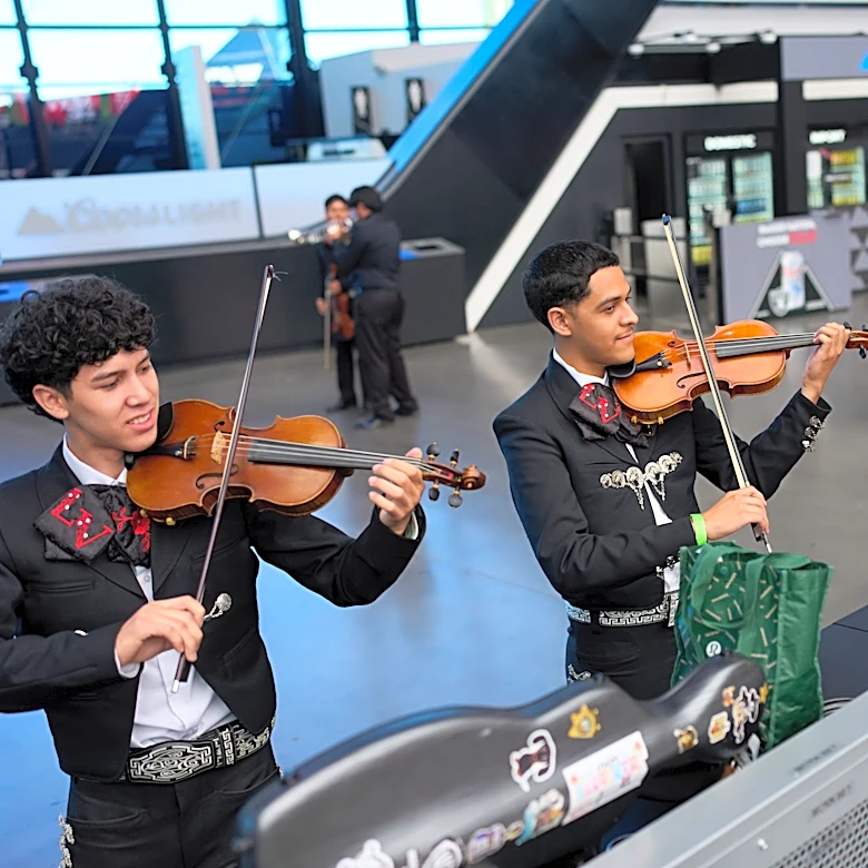 With violins, trumpets and the guitarrón, Las Vegas is training the mariachi educators of tomorrow