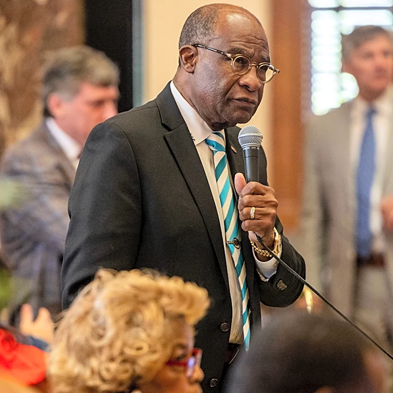 Redistricting mess: Sen. Johnny DuPree, just elected to one seat, running for another
