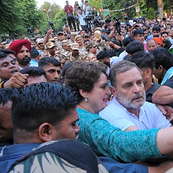 Indian opposition leader Rahul Gandhi detained during protest against election chief