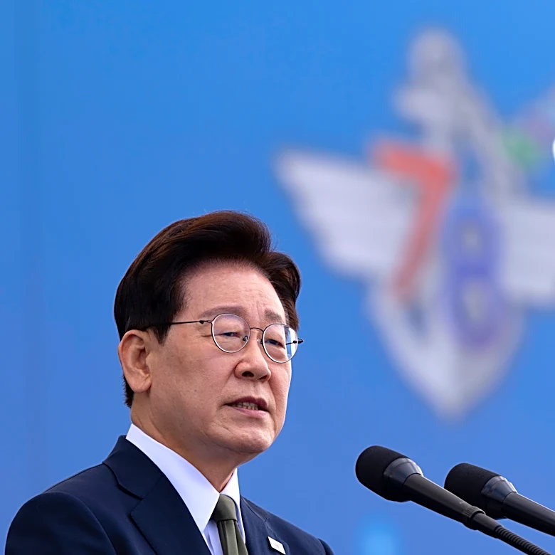 South Korea test-flies its first domestically developed hypersonic weapon