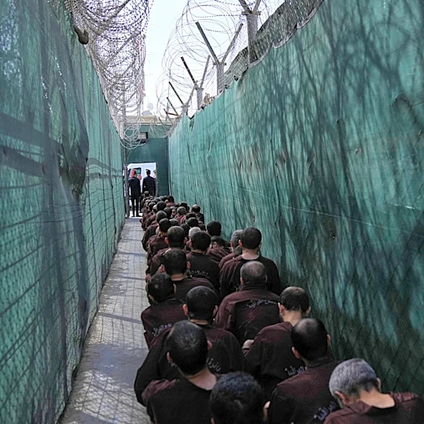 Iraq rejects Syrian request to repatriate 4,000 suspected IS detainees, official says