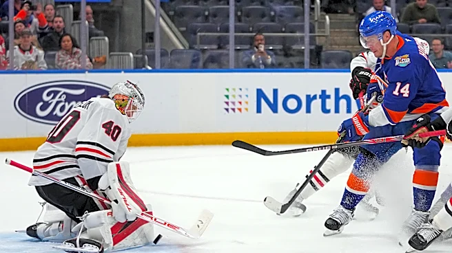 Bo Horvat scores twice as Islanders beat Blackhawks 4-1