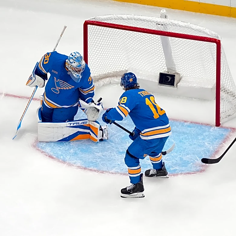 Darnell Nurse scores in OT to give Sharks 3-2 win over Blues