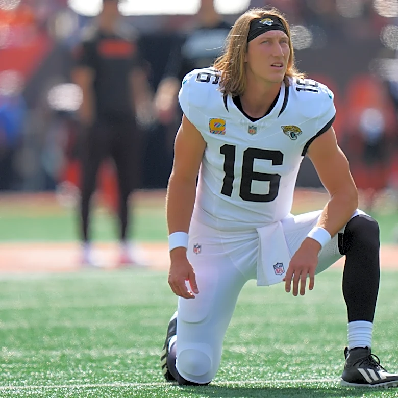By the Numbers: Jags QB Trevor Lawrence's milestones and mistakes on London stage
