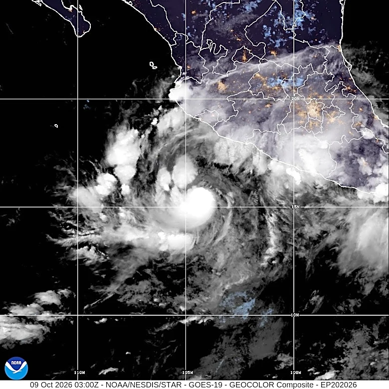 Hurricane Simon strengthens to a Category 2 storm, the National Hurricane Center says