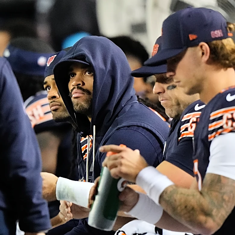 Bears quarterback Caleb Williams returns to practice and is questionable for game with Packers