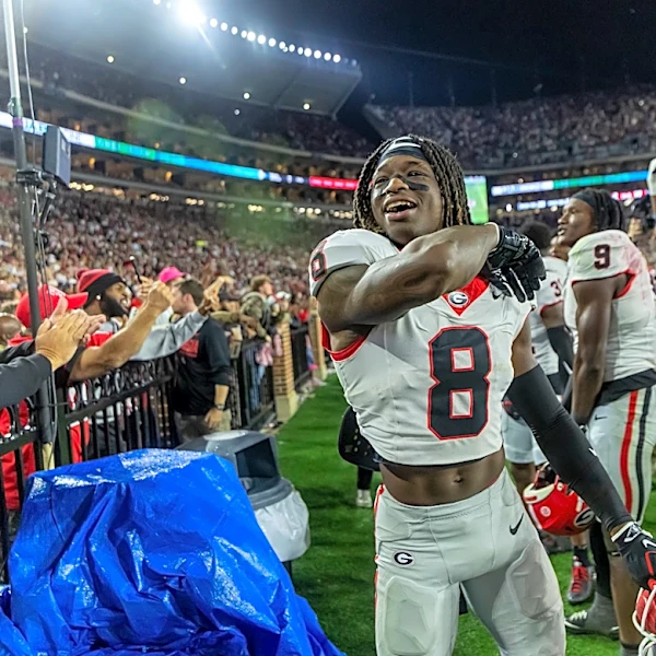 Georgia takes over at No. 1 in AP Top 25 with Notre Dame, Miami next; Oregon is out of the poll