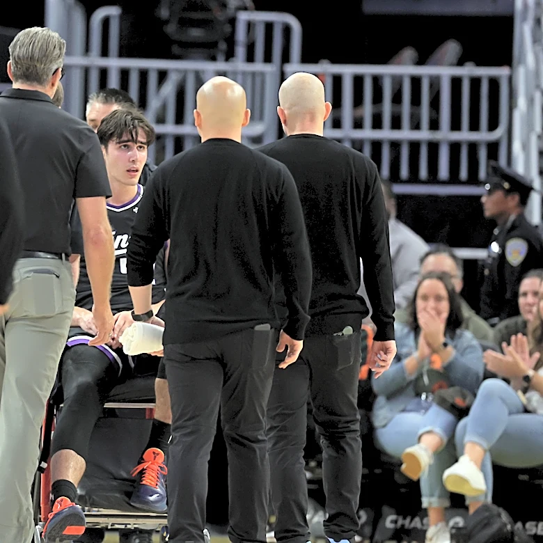 Kings center Maxime Raynaud injures patella in right knee and will be reevaluated in about two weeks
