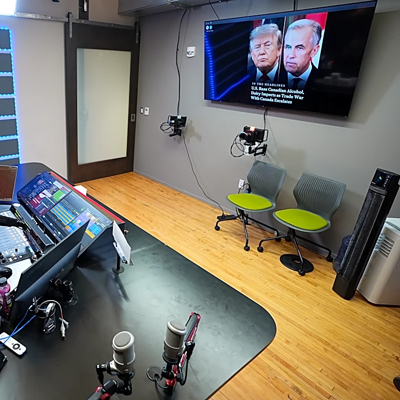 A Spanish-language radio show overflows with voters' frustration in Pennsylvania battleground