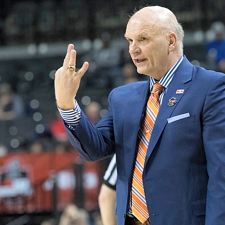 Healing on Hawk Hill: Martelli reconciles with Saint Joseph's years after firing led to bitter split