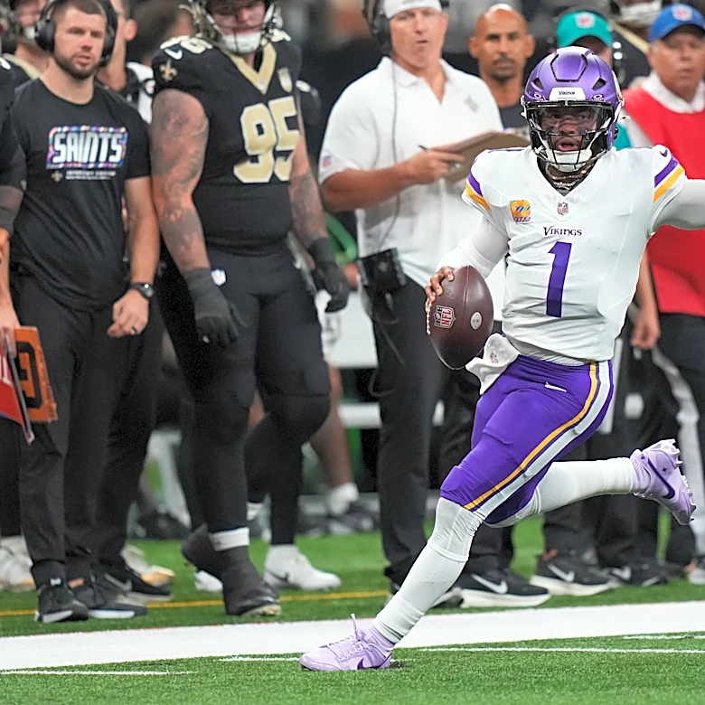 Vikings playing keen game of keep-away, with hefty possession time and NFL's top turnover rate