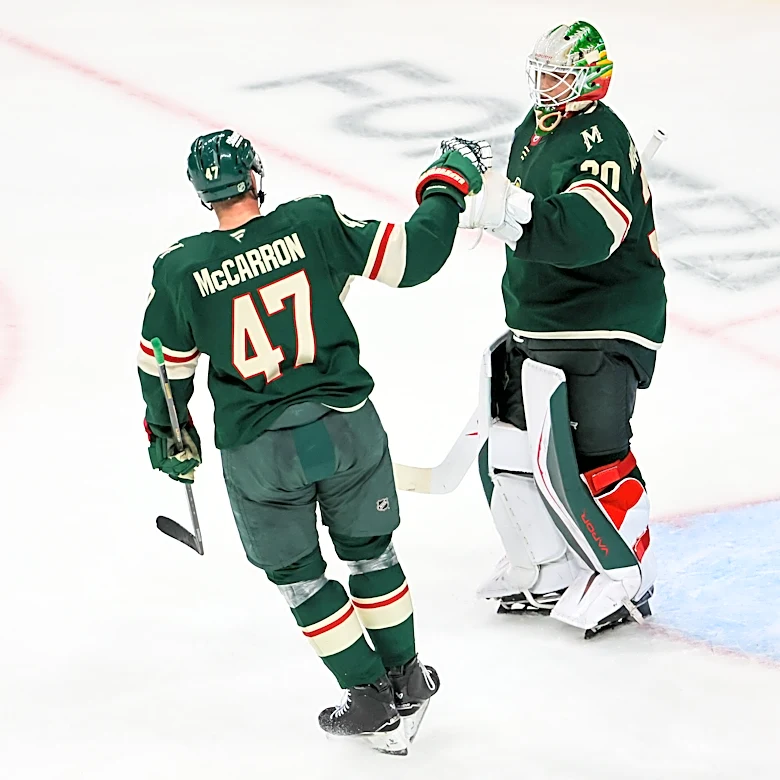 Wild's Sturm sent to hospital for exam after puck strikes his head, reminding team of Faber's injury