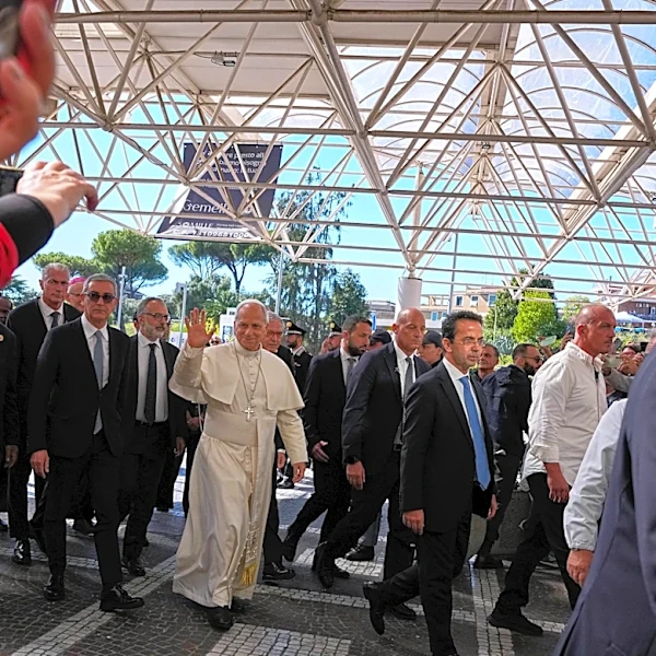 Who's in charge when the pope is unconscious and unable to govern? The pope