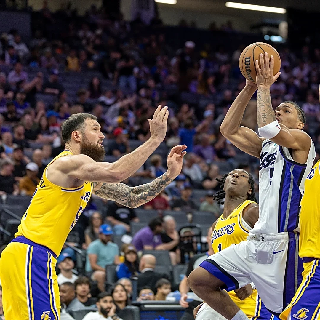 The rebuilding Kings hope rookie Darius Acuff and reclamation project Ben Simmons provide a boost