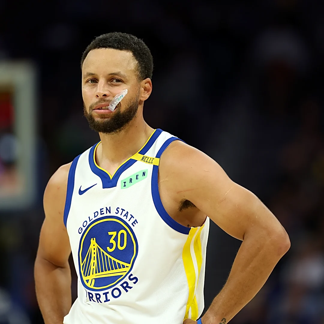 With Stephen Curry leading the way, Golden State Warriors try to contend again in talented West