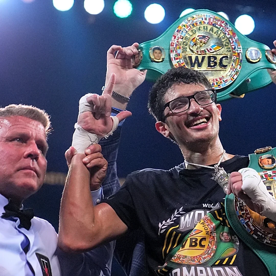 Fundora eyes undisputed crown with unbeaten Hadribeaj standing in his way