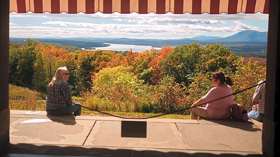 New England's having an 'elite' year, but there's fall foliage elsewhere, too