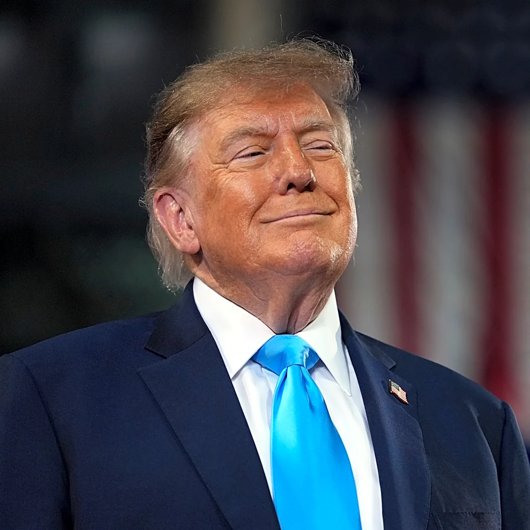 Trump's new pitch for Republican candidates — they're really good looking