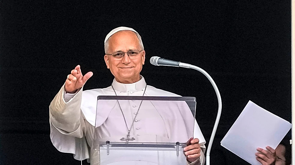 Pope Leo tells faithful in St. Peter's Square he will gradually resume duties after cancer surgery