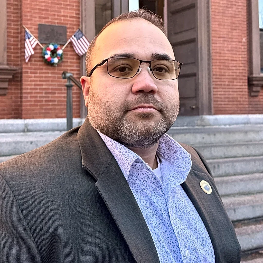 Massachusetts GOP lieutenant governor candidate suspends campaign after arrest in car crash