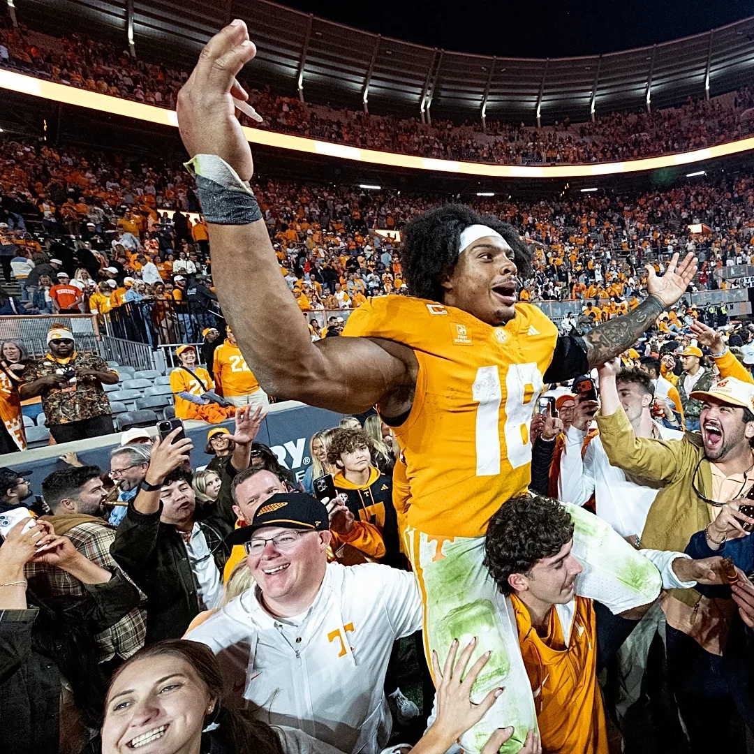 SEC fines Tennessee $500,000 for allowing fans to storm the field after beating Alabama