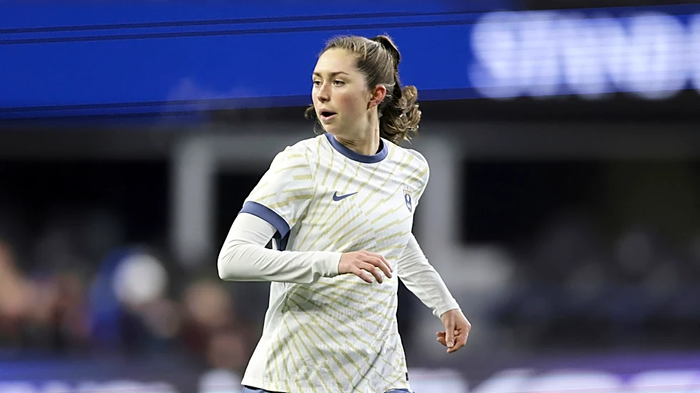 The Pride score two early goals then hold off the Dash for a 2-1 victory