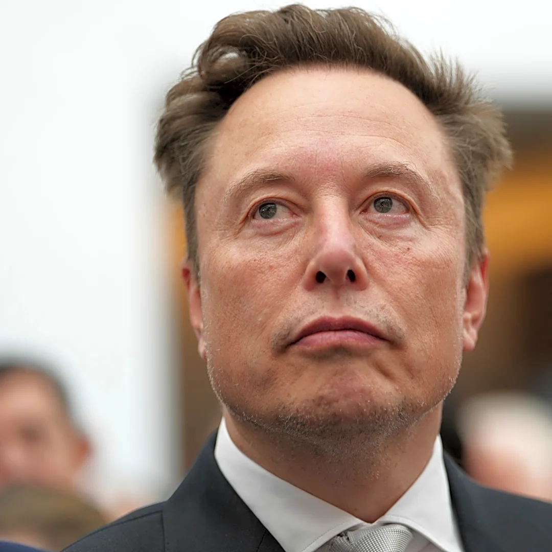Musk pledges a share of his SpaceX company to 'every kid in America'