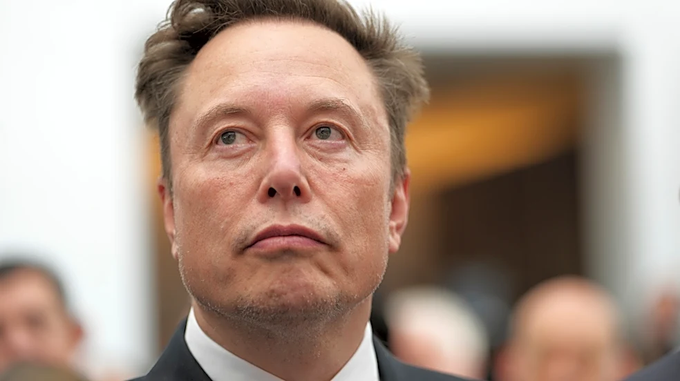Musk pledges a share of his SpaceX company to 'every kid in America'