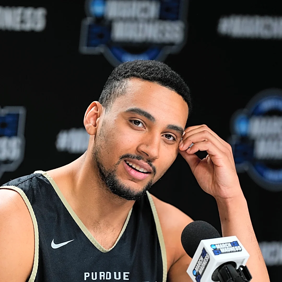 Kansas lands Purdue transfer Trey Kaufman-Renn in a late boost before the start of the season