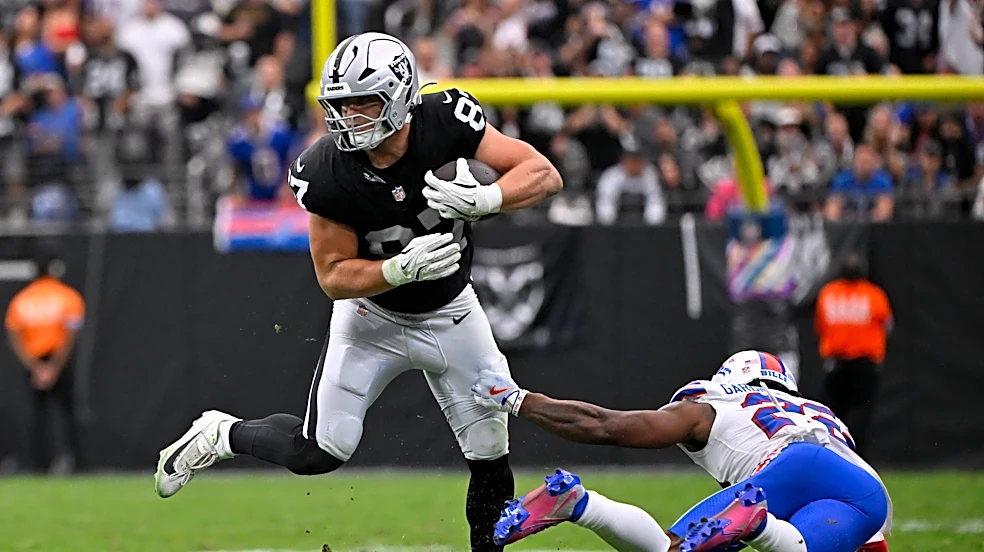 Buffalo Bills' defensive deficiencies continue being exposed as team enters its bye week off