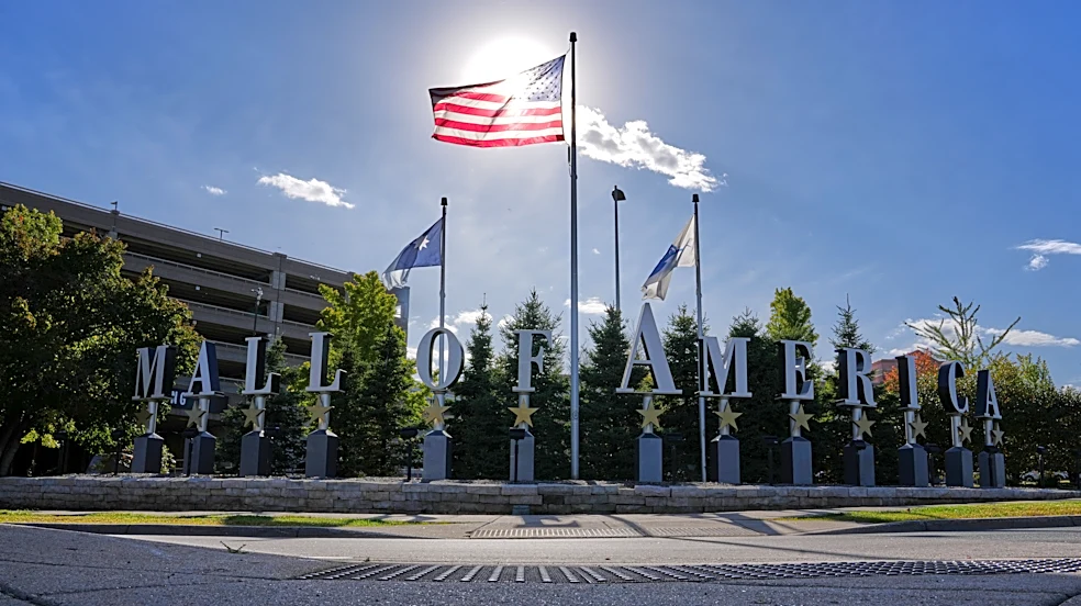Minnesota teen accused of plotting terror attack at Mall of America to remain jailed