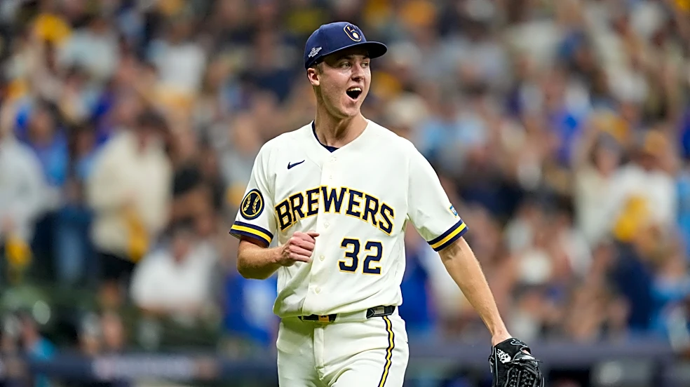 Brewers-Rays will produce a first-time champion, and maybe the first all-indoor World Series