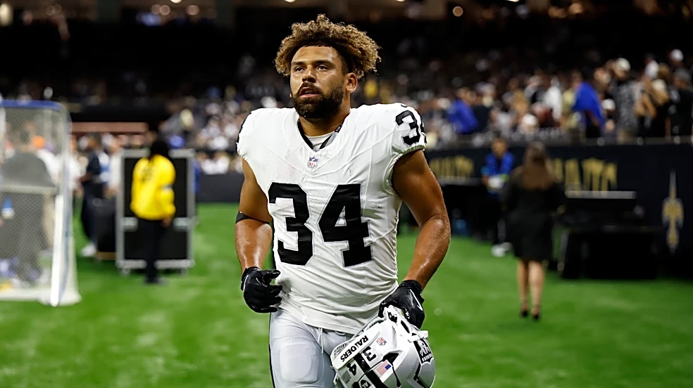 Old-school fullback position gets modern makeover for the few NFL teams that use it