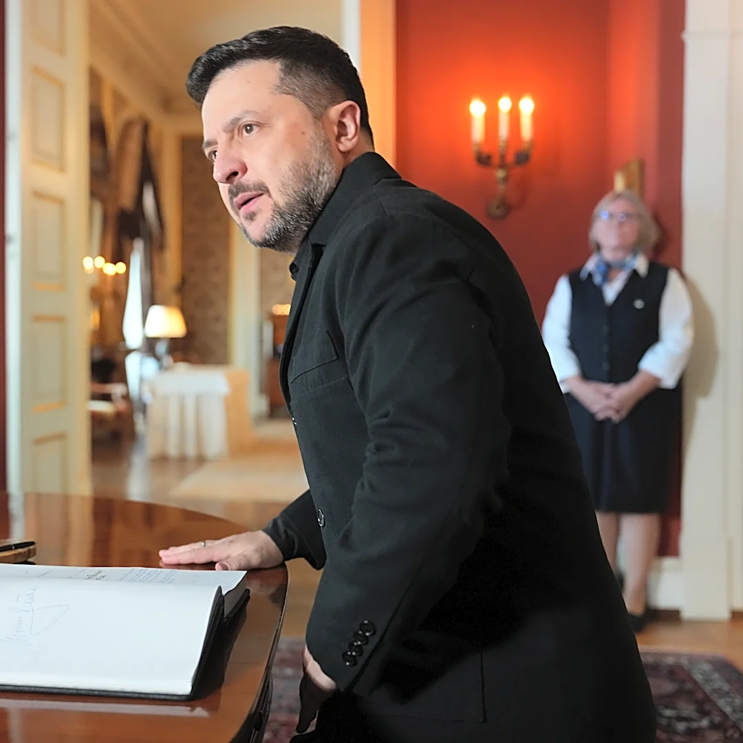 Russian aerial blitz kills 9 in Ukraine as Zelenskyy meets US and European officials in Norway