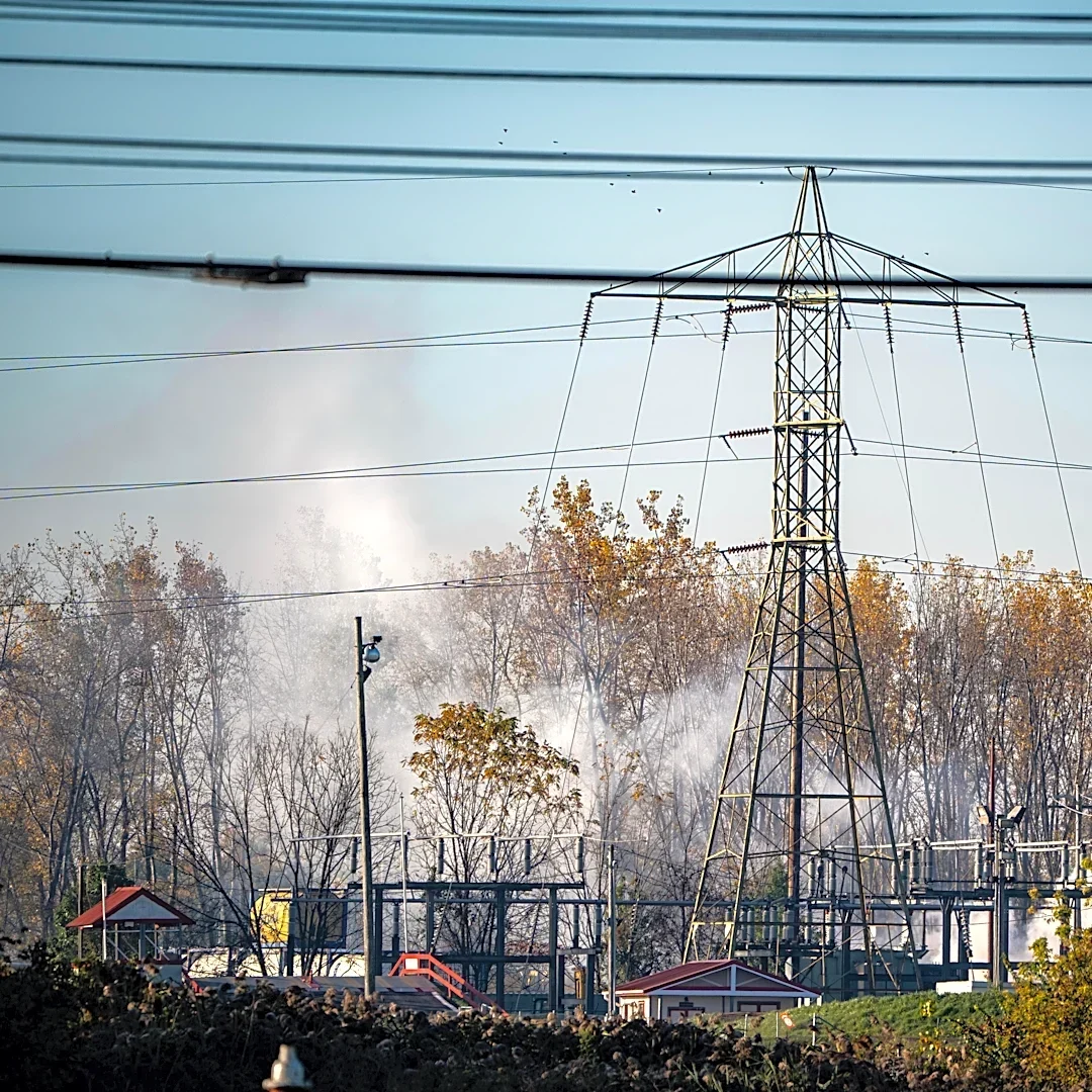 Chemical tank explosion in Ohio forces evacuations as city allows plume to vent