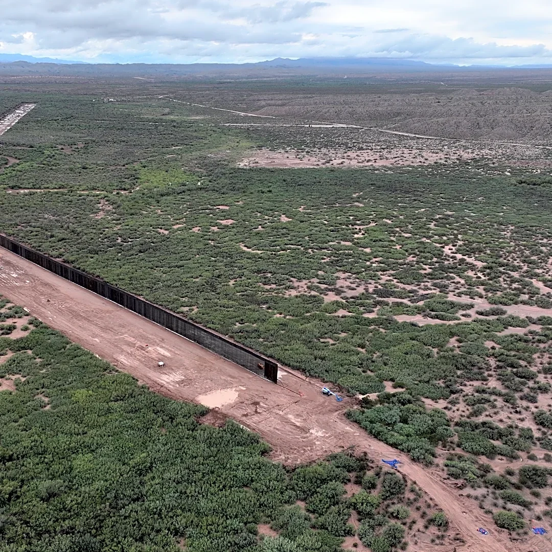 Trump administration asks Supreme Court to lift halt on Big Bend border wall