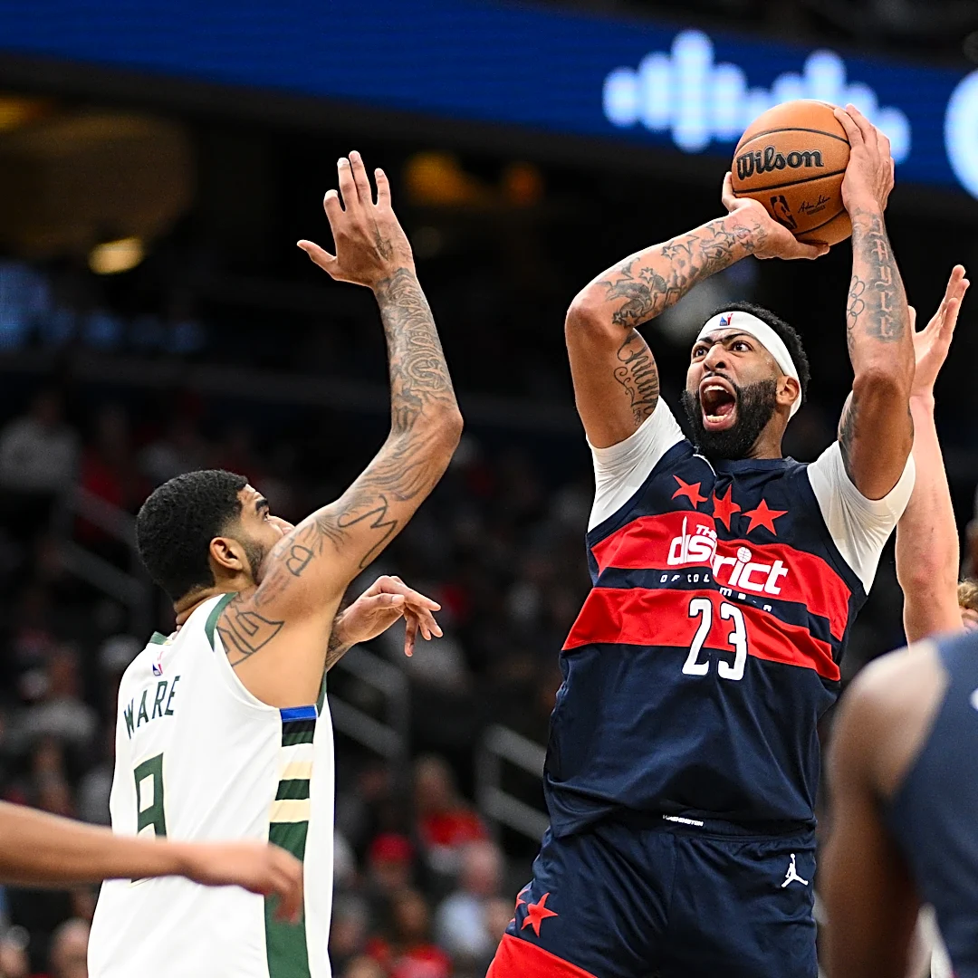 Anthony Davis already receiving 'MVP' chants in Washington. He scored 34 points in debut for Wizards