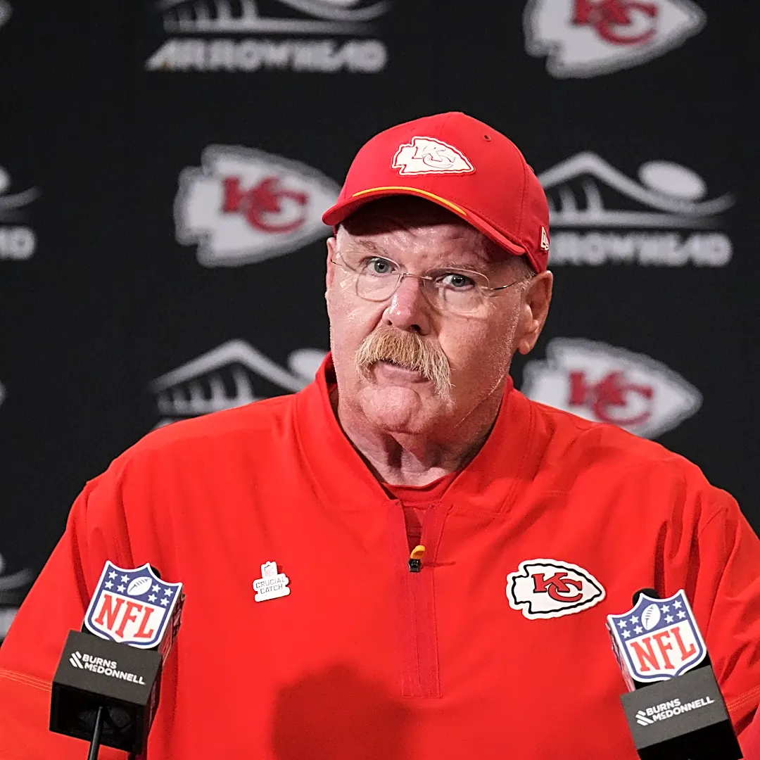 Chiefs place left tackle Josh Simmons on injured reserve with a bulging disk in his lower back