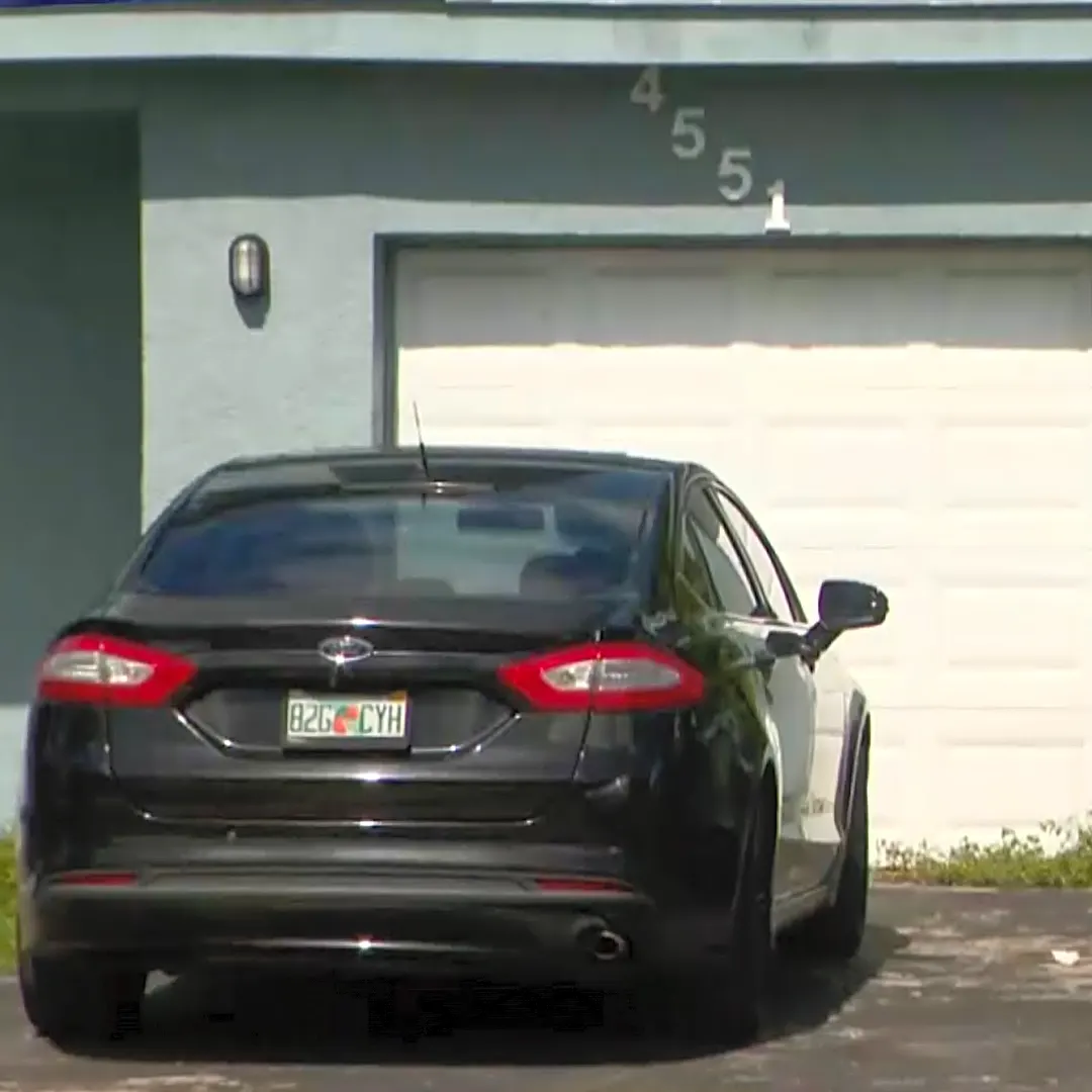 Florida officer took possession of man's home after finding him dead 4 years ago, police say