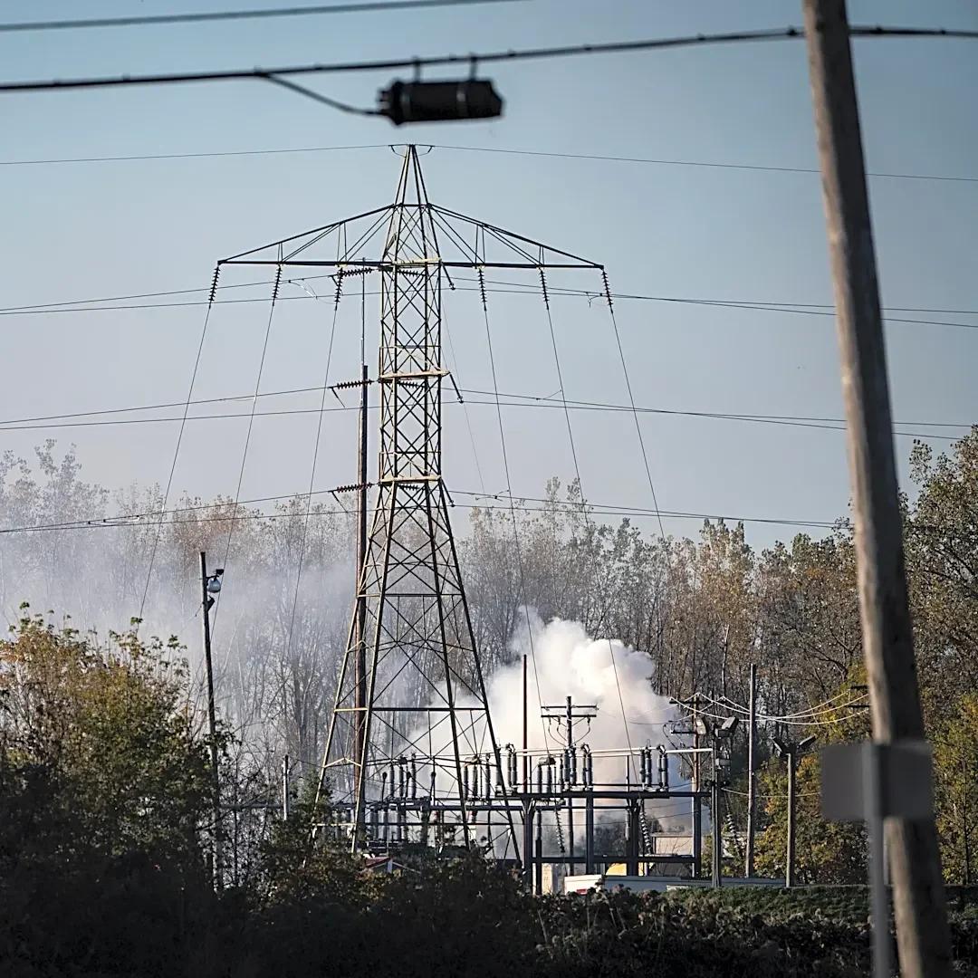 Evacuation area around Toledo chemical tank leak is reduced as conditions improve